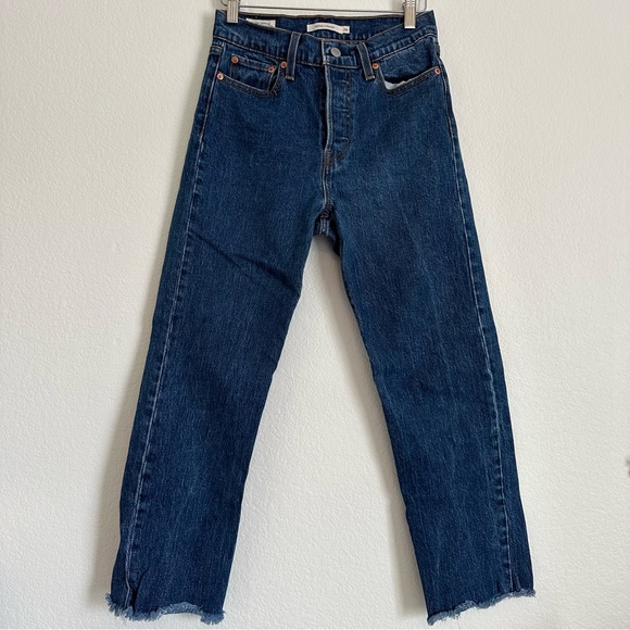 Levi’s Wedgie Straight 26 - Picture 1 of 4